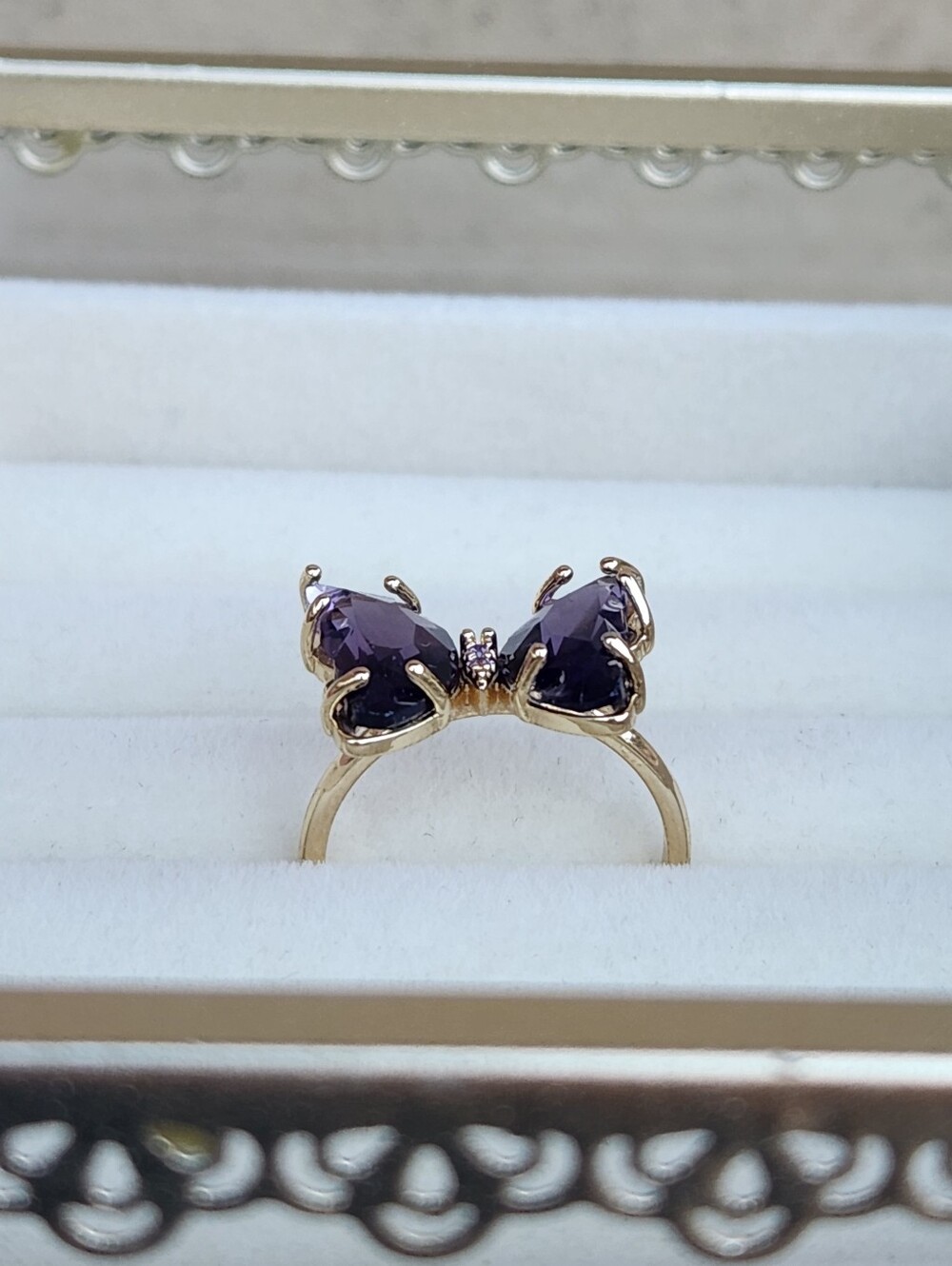 Purple Crystal Butterfly Statement Ring Gold Tone NWOT - Picture 4 of 5